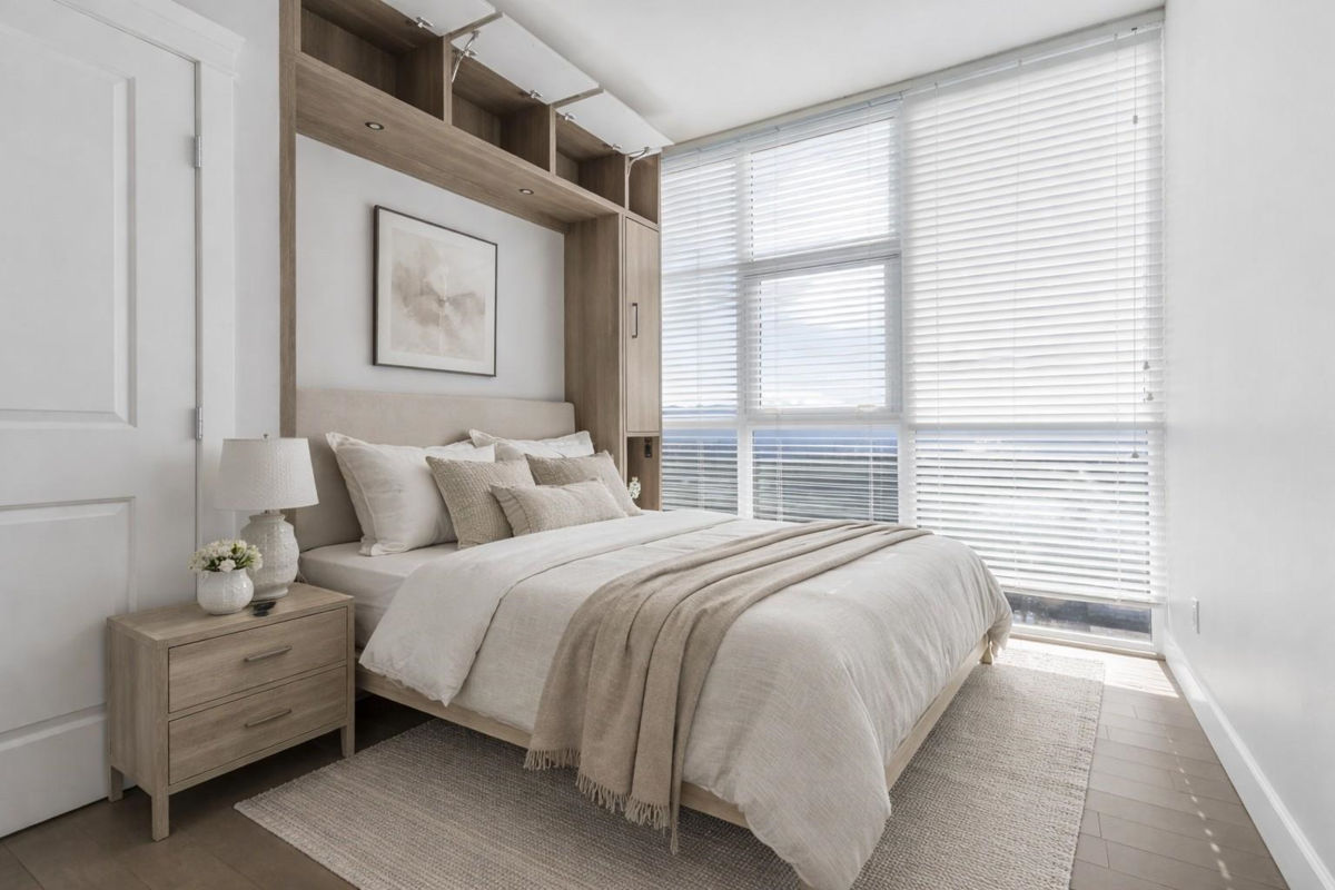 Entry Foyer Photo of 2206 2180 Gladwin Road, Abbotsford, BC