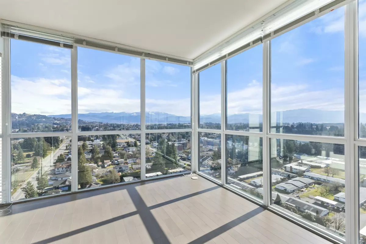 Living Room Photo of 2206 2180 Gladwin Road, Abbotsford, BC