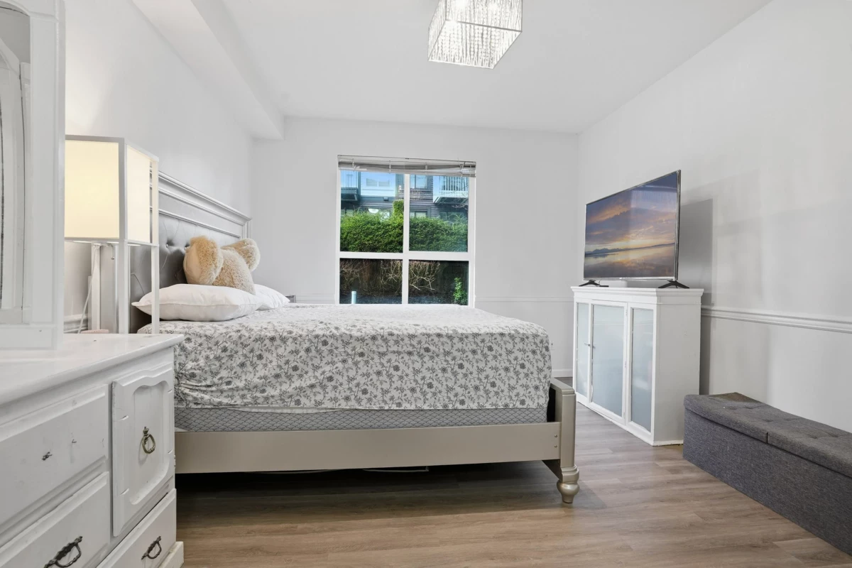 Primary Bedroom Photo of 110 14981 101a Avenue, Surrey, BC