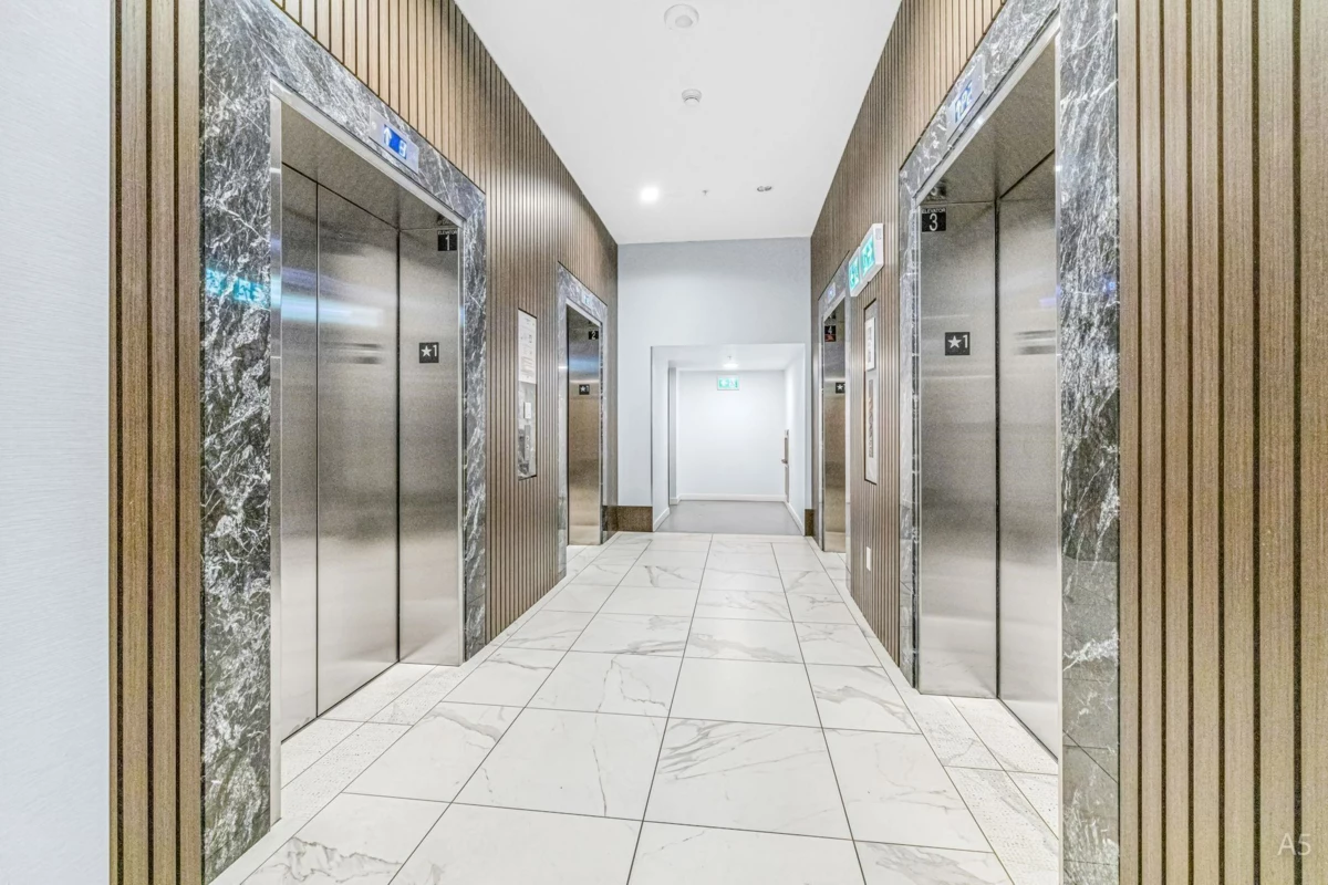 Guest Bathroom Photo of 913 13350 Central Avenue, Surrey, BC