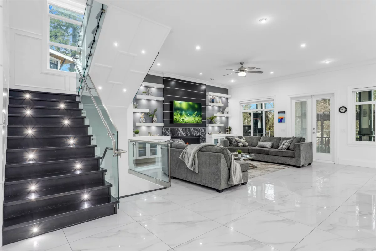 Breakfast Nook Photo of 7869 167 Street, Surrey, BC