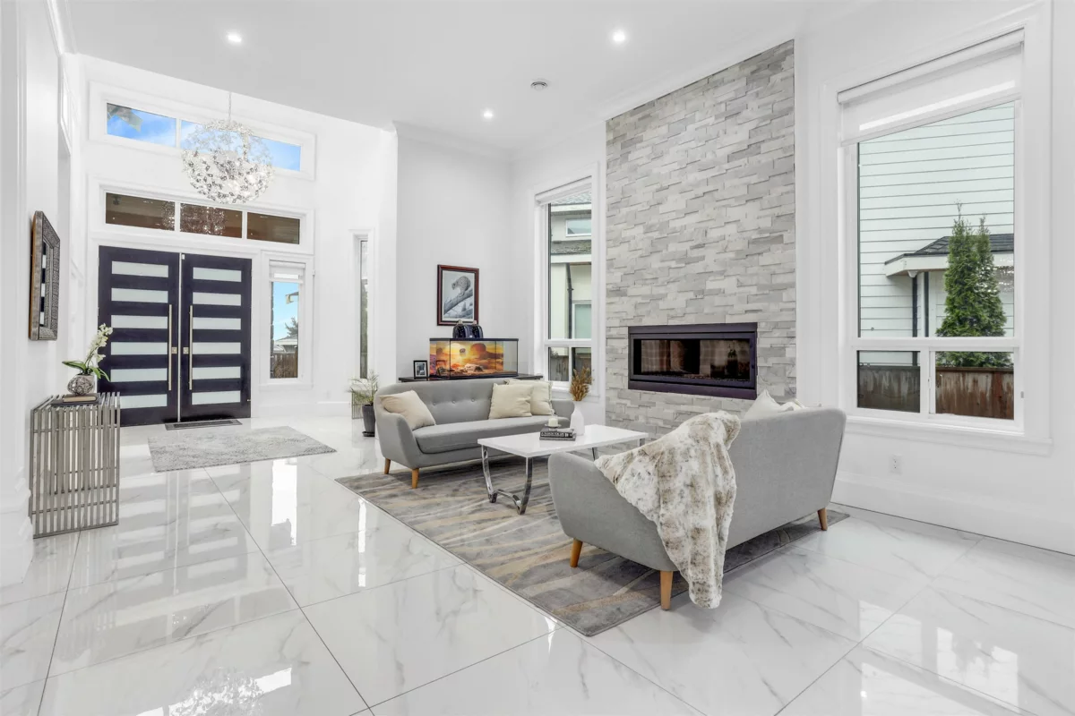 Living Room Photo of 7869 167 Street, Surrey, BC