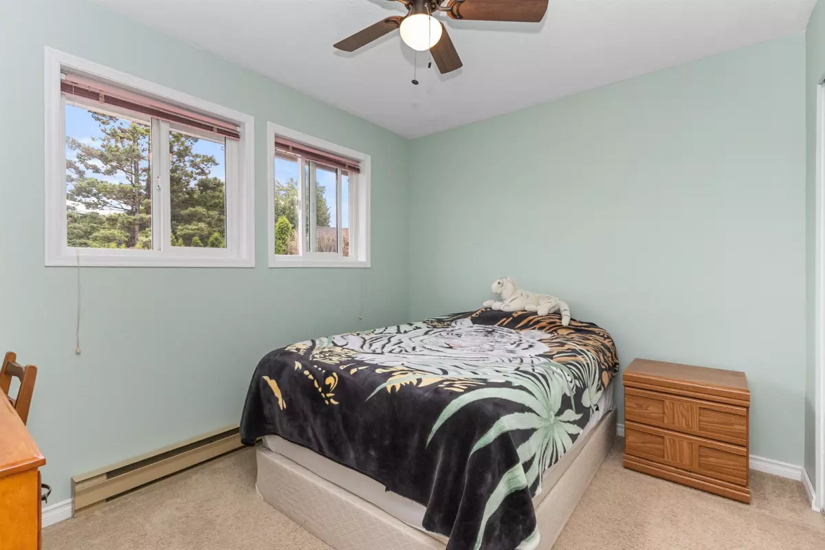 Garage Interior Photo of 34654 Dunsmuir Court, Abbotsford, BC
