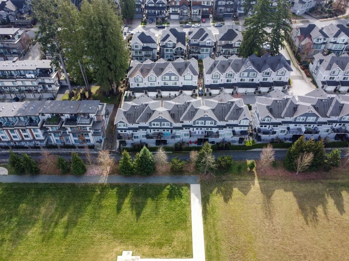 Outdoor Kitchen Photo of 14 15717 Mountain View Drive, Surrey, BC