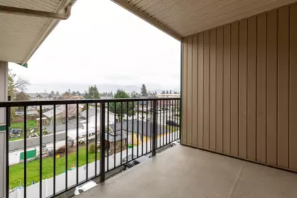 Outdoor Deck Photo of 310 46053 Chilliwack Central Road, Chilliwack, BC