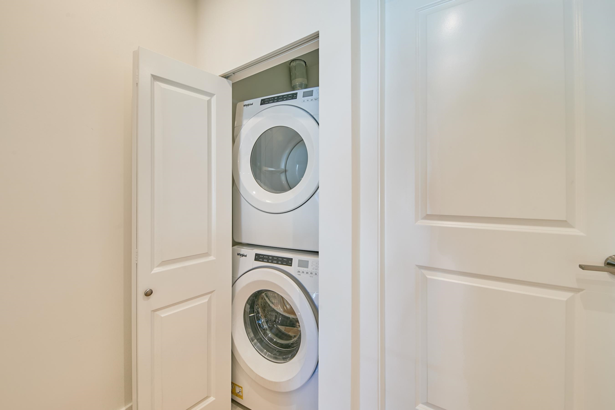 Hallway Photo of 17 19696 Hammond Road, Pitt Meadows, BC