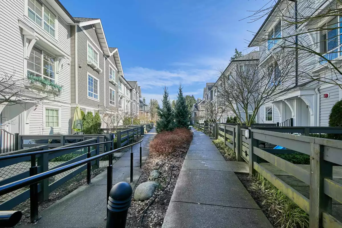 Staircase Photo of 17 19696 Hammond Road, Pitt Meadows, BC
