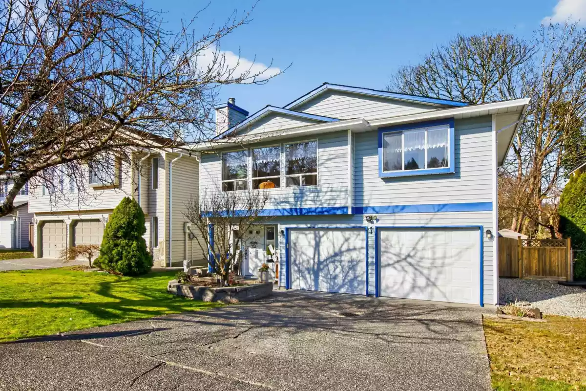 Community Amenities Photo (Clubhouse) of 22475 Streng Avenue, Maple Ridge, BC