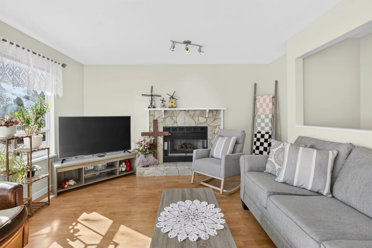 Pantry Photo of 22475 Streng Avenue, Maple Ridge, BC