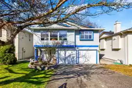 22475 Streng Avenue, Maple Ridge, BC