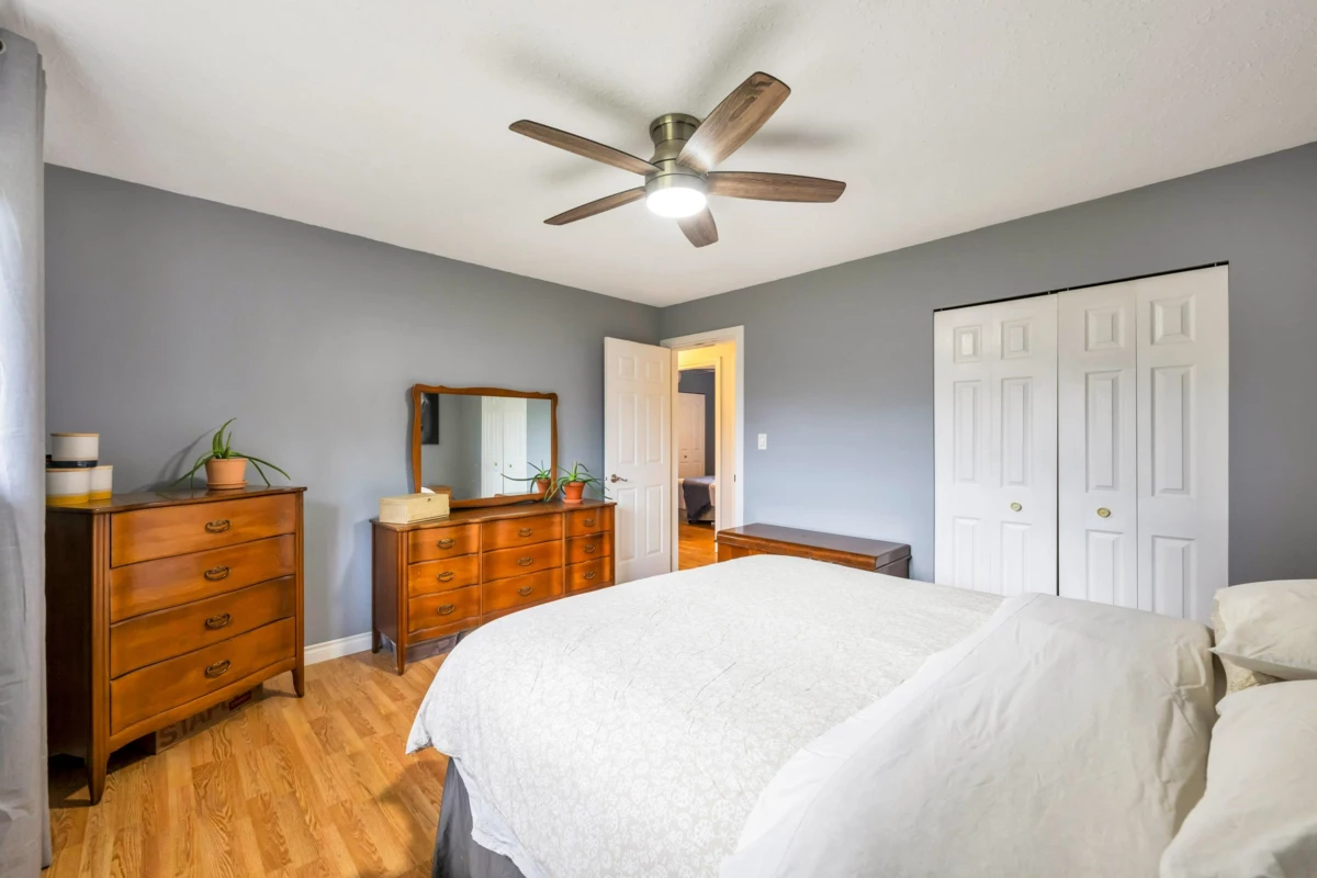 Guest Bathroom Photo of 1734 196 Street, Langley, BC