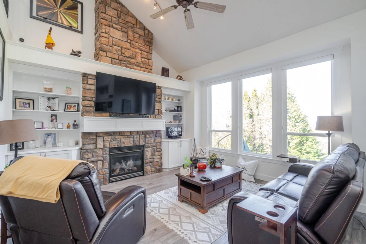 Bedroom 3 Photo of 10510 Baker Place, Maple Ridge, BC
