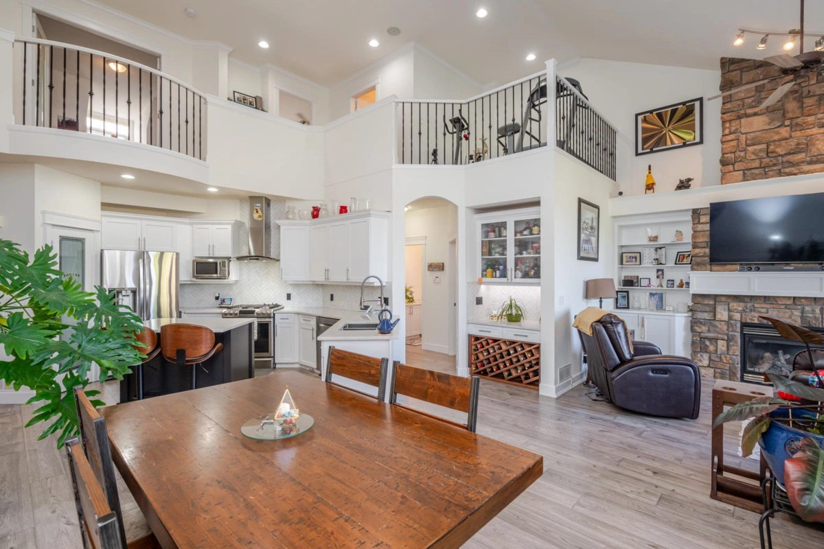 Primary Bedroom Photo of 10510 Baker Place, Maple Ridge, BC