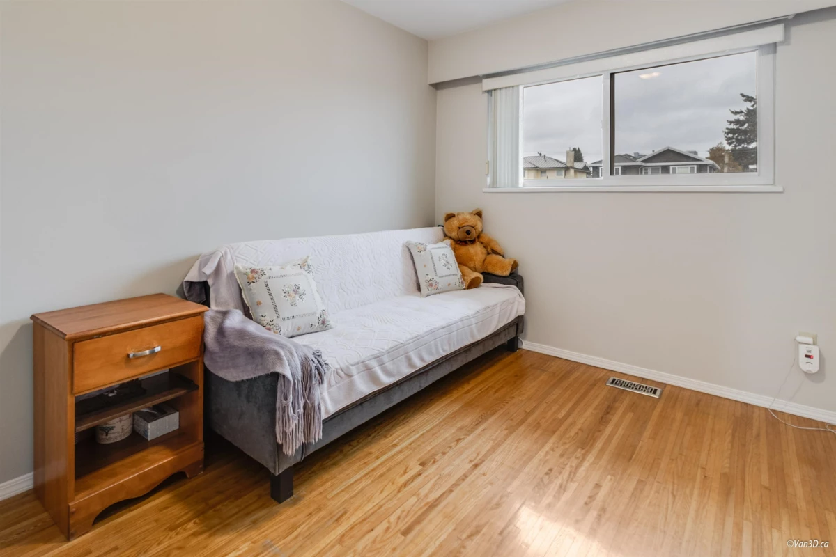Kitchen Photo of 6555 St. Charles Place, Burnaby, BC