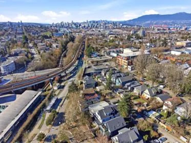 1757 E 8th Avenue, Vancouver, BC, Vancouver — Single Family Residence for sale