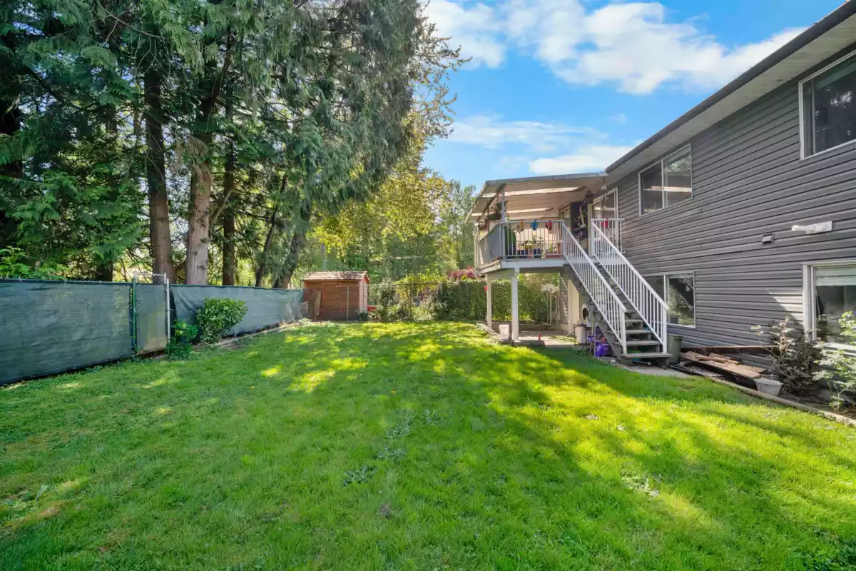 Front Yard Photo of 5258 197 Street, Langley, BC