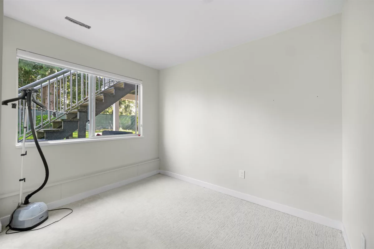 Hallway Photo of 5258 197 Street, Langley, BC