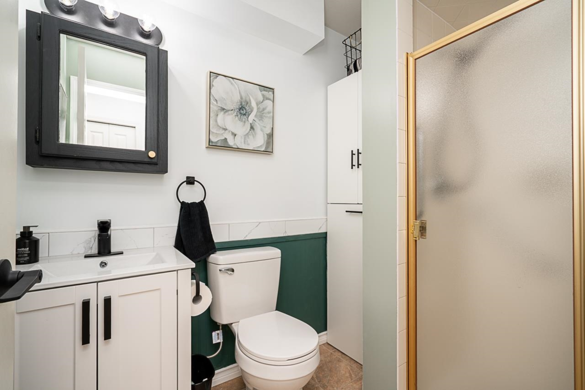 Basement Recreation Room Photo of 306 32823 Landeau Place, Abbotsford, BC