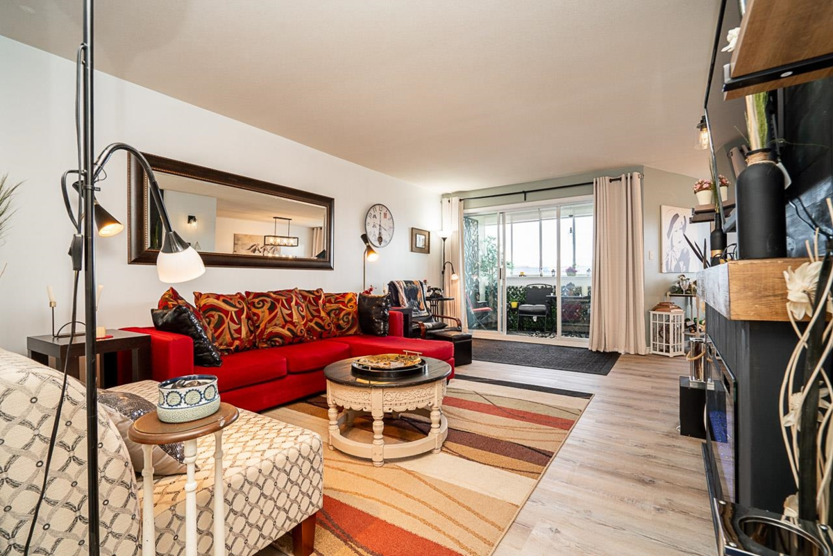 Exterior Rear Photo of 306 32823 Landeau Place, Abbotsford, BC