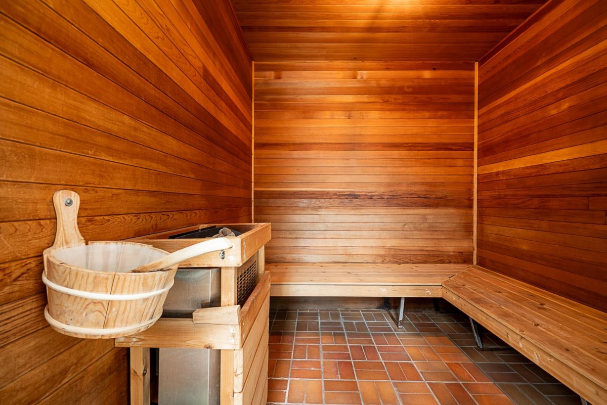 Outdoor Deck Photo of 306 32823 Landeau Place, Abbotsford, BC