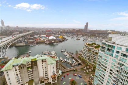 2302 1500 Howe Street, Vancouver, BC, Yaletown — 2 bed apartment/condo for sale