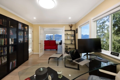 Primary Bedroom Photo of 250 Kelvin Grove Way, Lions Bay, BC