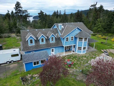 Kitchen Photo of 488 Mckercher Road, Mayne Island, BC
