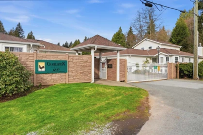 Entry Foyer Photo of 45 6537 138 Street, Surrey, BC