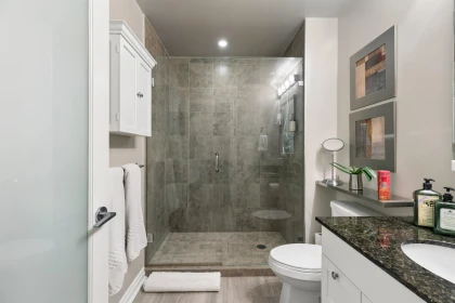 Hallway Photo of 104 293 Smithe Street, Vancouver, BC
