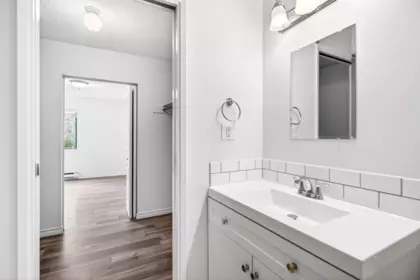 Office / Den Photo of 203 12890 17 Avenue, Surrey, BC