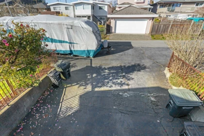 Swimming Pool Photo of 5825 Clinton Street, Burnaby, BC