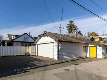 Fitness Center Photo Near 3002 O'hara Lane, Surrey, BC