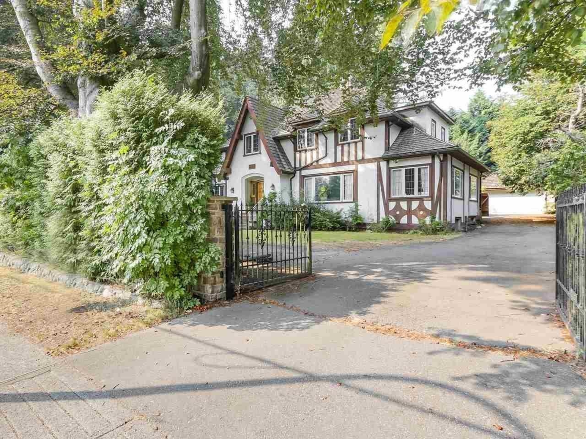 Exterior Rear Photo of 2629 W 49th Avenue, Vancouver, BC