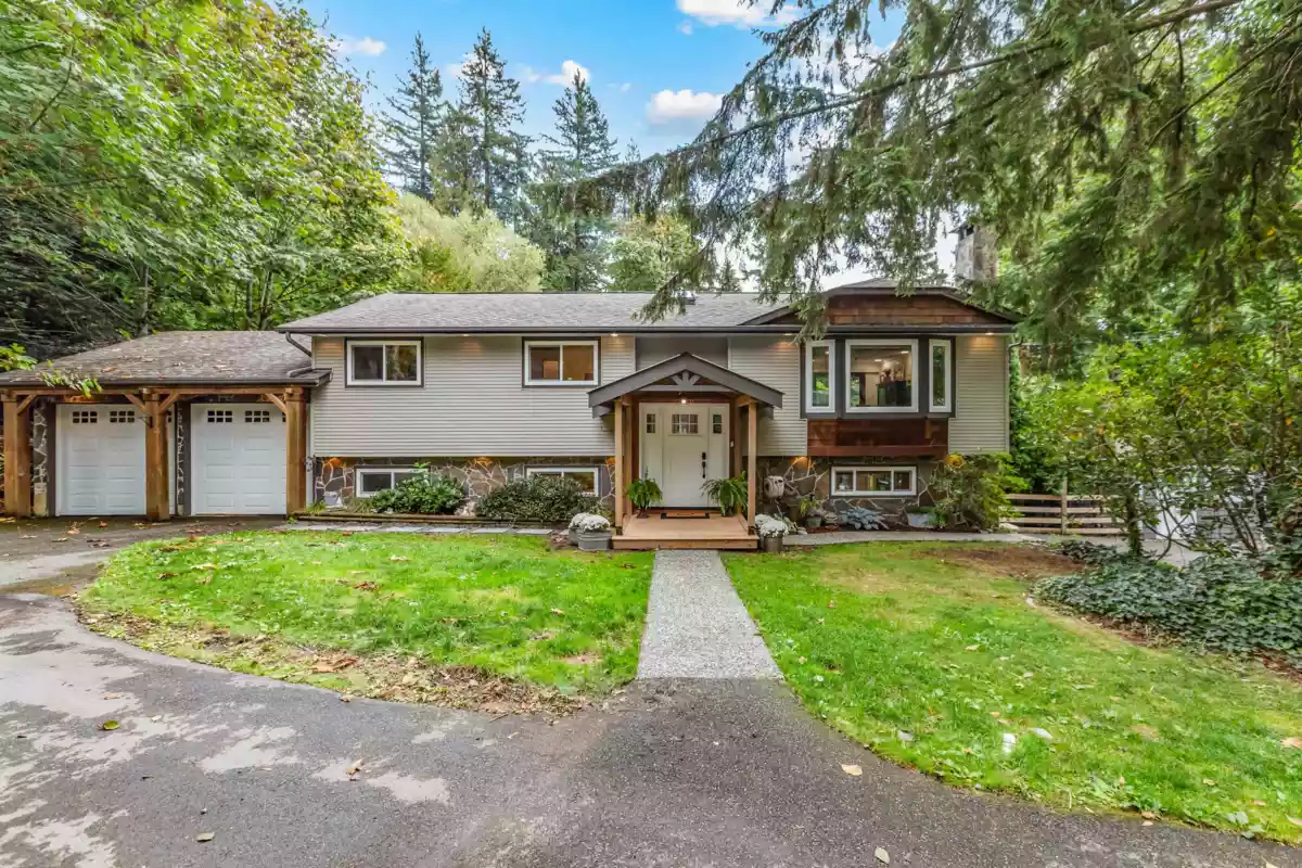 Exterior Rear Photo of 26030 103 Avenue, Maple Ridge, BC