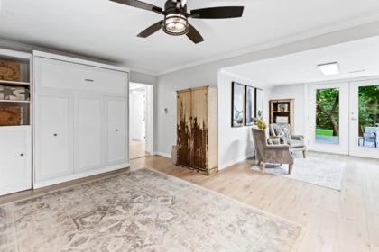 Entry Foyer Photo of 26030 103 Avenue, Maple Ridge, BC