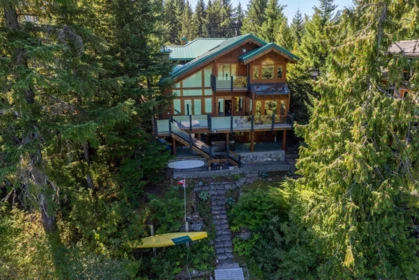 9297 Lakeshore Drive, Whistler, BC, Whistler — Single Family Residence for sale