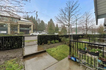 Garden / Landscaping Photo of 7 5132 Canada Way, Burnaby, BC