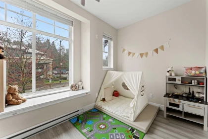 Mudroom Photo of 7 5132 Canada Way, Burnaby, BC