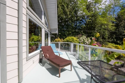 Outdoor Deck Photo of 2556 Lower Road, Roberts Creek, BC