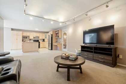 Basement Recreation Room Photo of 6202 189 Street, Surrey, BC