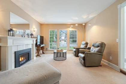 Kitchen Photo of 6202 189 Street, Surrey, BC