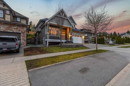 2355 Merlot Boulevard, Abbotsford, BC, Abbotsford — Single Family Residence for sale