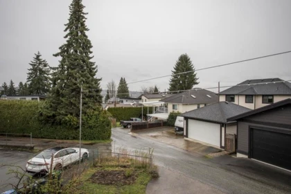 Garage Interior Photo of 432 Richmond Street, New Westminster, BC