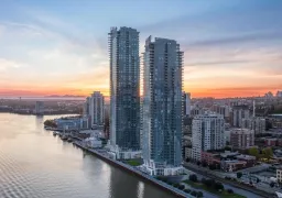 802 660 Quayside Drive, New Westminster, BC