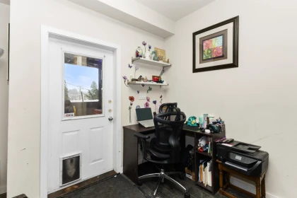 Pantry Photo of 228 32095 Hillcrest Avenue, Abbotsford, BC