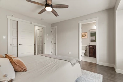 Hallway Photo of 21 5756 Promontory Road, Chilliwack, BC