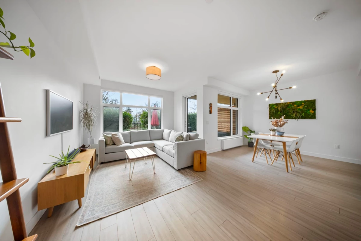 Family Room Photo of 110 707 E 3rd Street, North Vancouver, BC