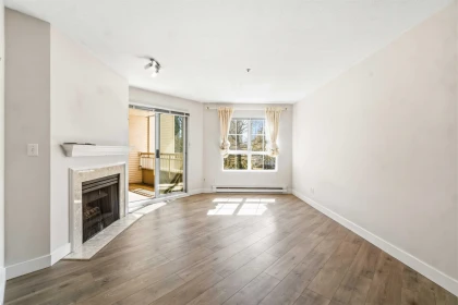 Breakfast Nook Photo of 310 2970 Princess Crescent, Coquitlam, BC