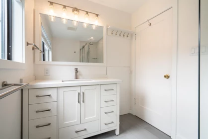 Mudroom Photo of 4338 W 2nd Avenue, Vancouver, BC