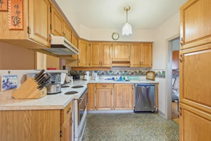 Kitchen Photo of 14 W 37th Avenue, Vancouver, BC